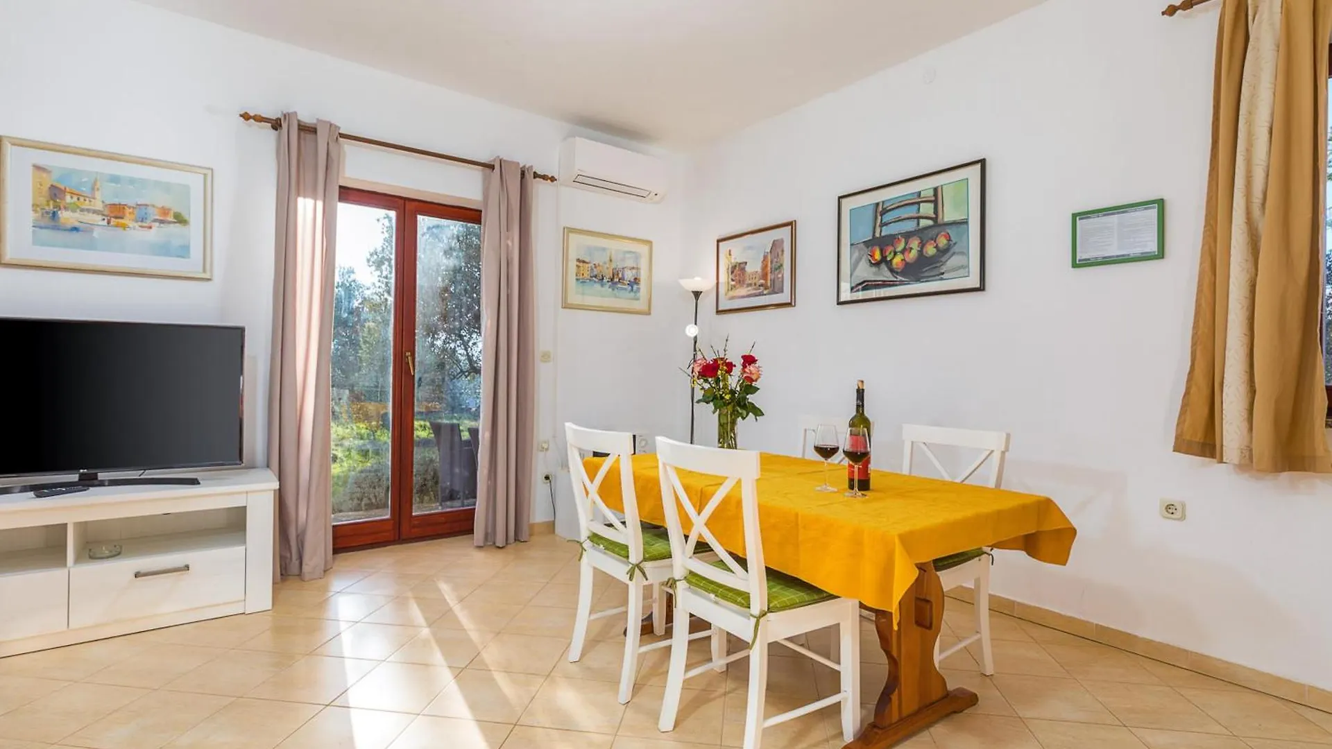 פאז'אנה Apartments Amalia קרואטיה